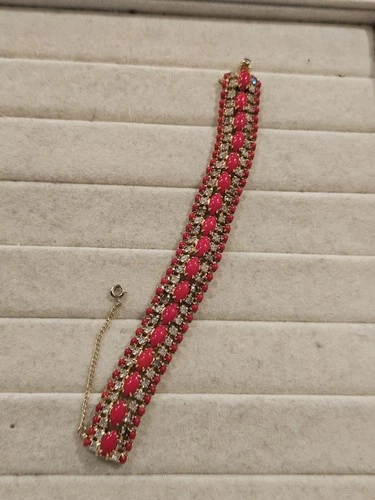 Vintage Goldtone Red Milk Glass Clear Rhinestone 7" Bracelet Unsigned