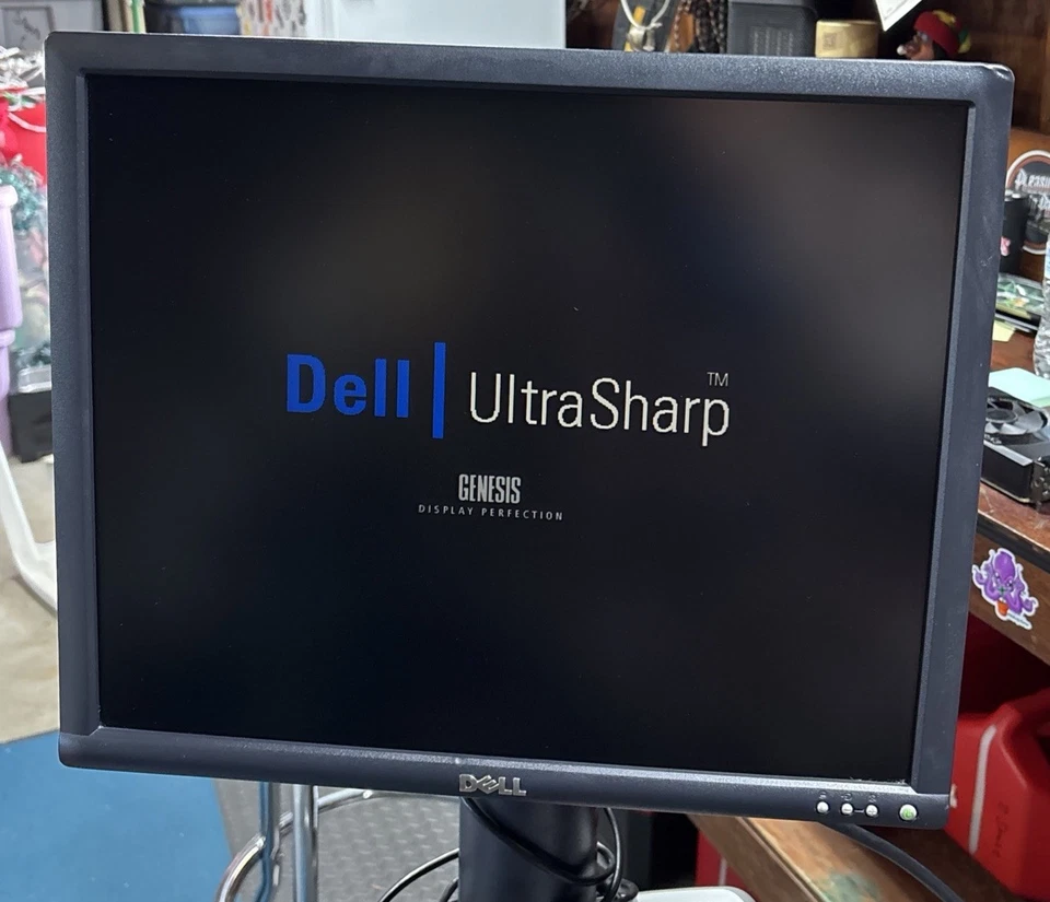 Dell UltraSharp 1901FP LCD monitor - Image 2 of 4