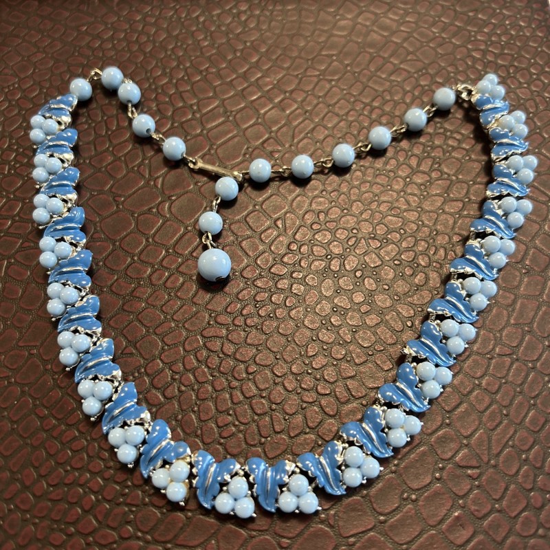 Gorgeous Vintage CORO Choker Necklace Baby Blue Beads Dark Leaves Silver Tone