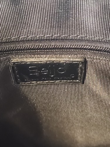 Borsa a tracolla Beijo London Paris New York rossa con pelle nera - Foto 15 di 24