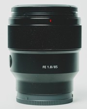 Sony FE 85mm f/1.8 Telephoto Lens - Black