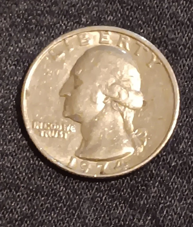 1974 Washington Quarter Error Coin No Mint Mark 65% Silver - Image 3 of 4