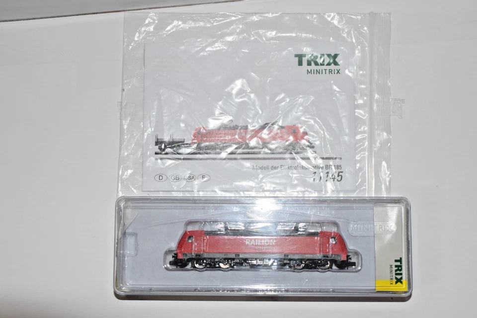 Minitrix aus 11145 E-Lok BR 185 260-7 der Railion, rot, Digital DCC, OVP,