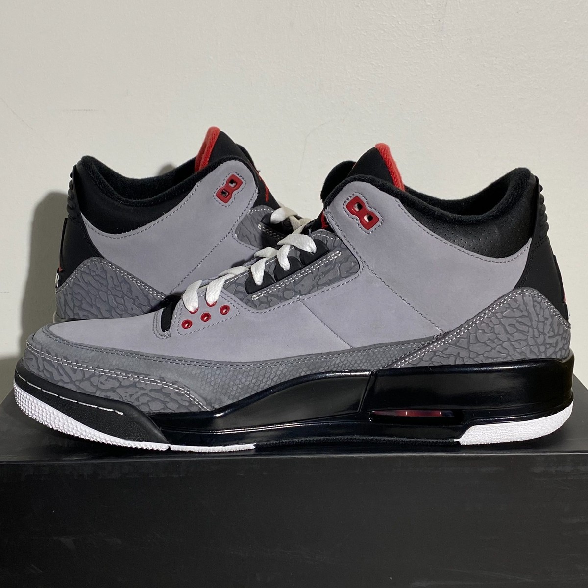 Size 12.5 - Air Jordan 3 Retro Stealth Sneakers Mens 136064-003