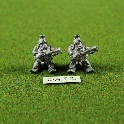 Warhammer Dwarf Mountaineer (x2) Metal - Rare & OOP, Citadel Dwarfs Alpine Skier