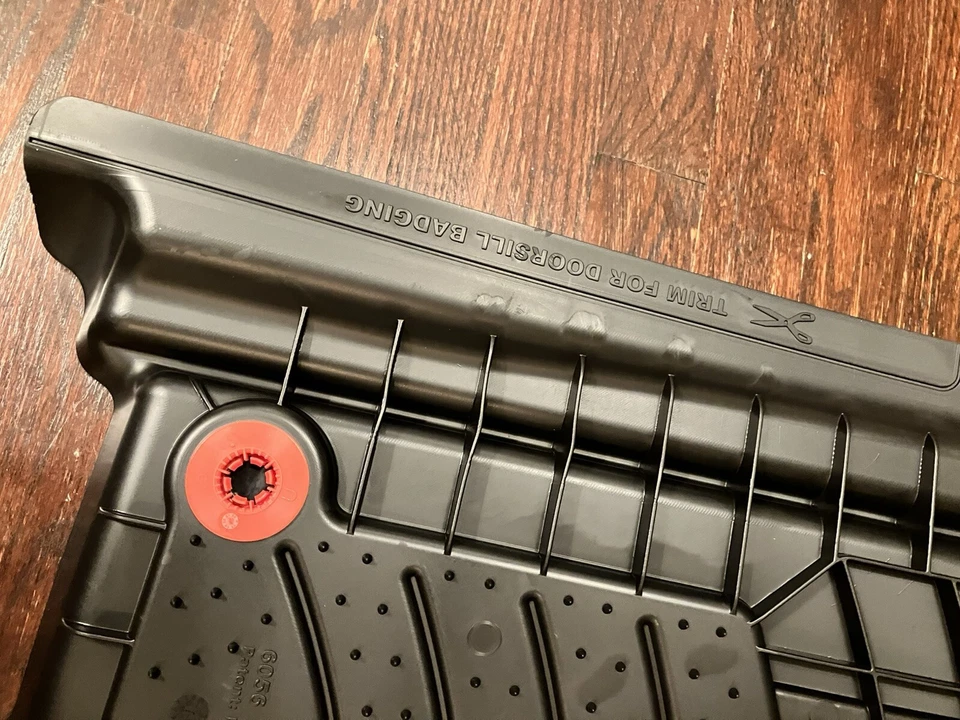 LEER **2019-22 Alfombrillas Dodge Ram 2500 Weather Tech 44154511M lado derecho negras Foto 4 de 4