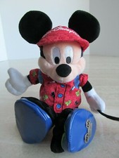 2006 Walt Disney World Resort MICKEY MOUSE Bean Bag Plush Doll Tourist Backpack