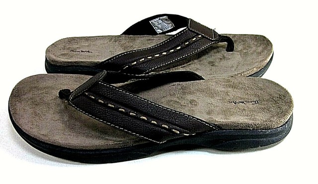 thom mcan flip flops