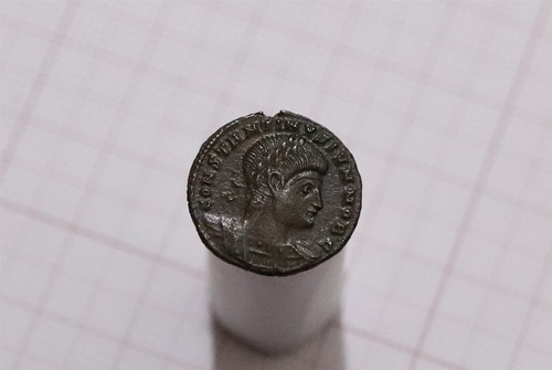 ๐งญ ๐ฎ๐น ROMAN CONSTANTINE II Ae3 333AD TRIER MINT RIC 550 2.5Gr SHARP DETAILS B7 - Picture 2 of 4