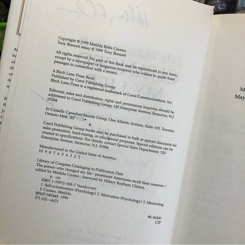 Hillary Clinton & Matilda Cuomo Dual Signed Book The Person Who Changed My Life - Picture 6 of 8