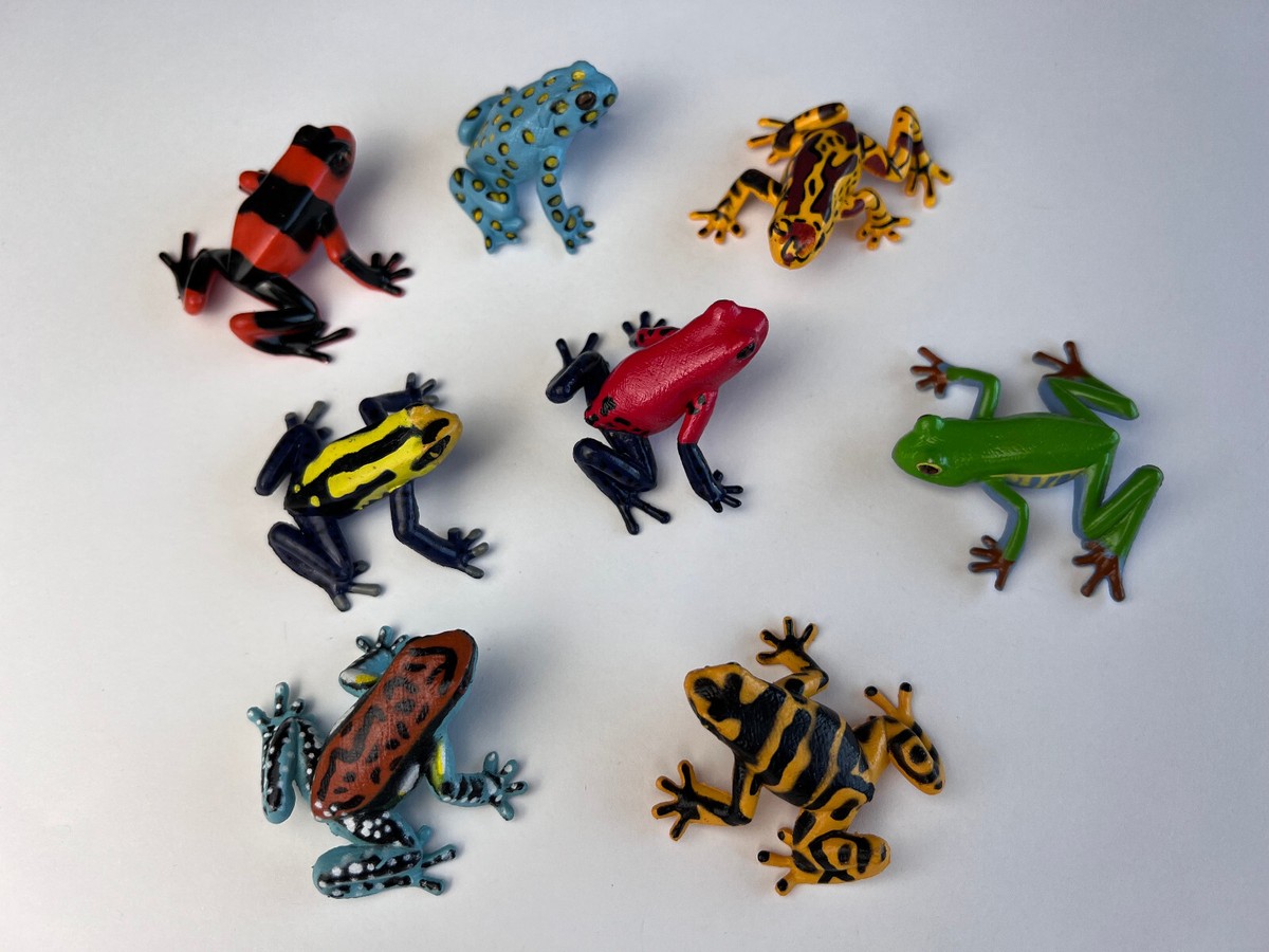 Lot of 8 Tropical Frogs PV Play Visions Animal Figure 1996
