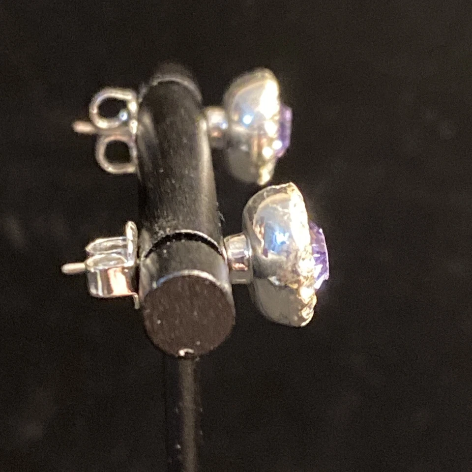 Pendientes perforados de diamantes y amatista simulados morados redondos bisutería de colección Foto 2 de 4
