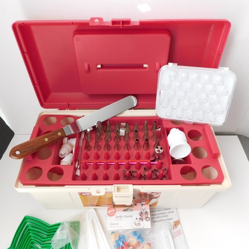 Wilton® Cake Decorating Portable Tool Caddy Organizer Loaded with Supplies! READ - Picture 4 of 18