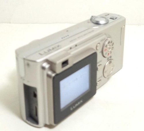 Gebrauchte Panasonic DMC-FX1 Kompakt Digitalkamera - Bild 7 von 14