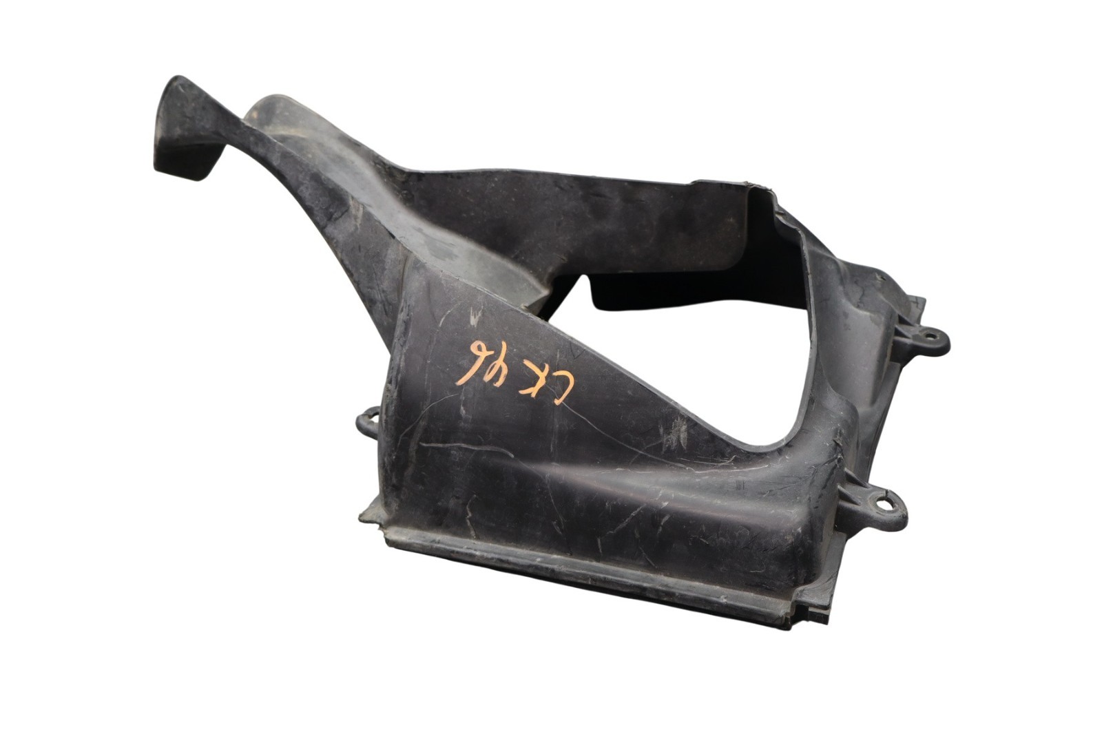 14-18 Maserati Ghibli M157 Front Left Side Intercooler Duct Shroud 670004140 Oem
