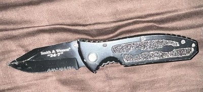 Smith & Wesson Collectible 24/7 Folding Pocket Knife CK34S In Black