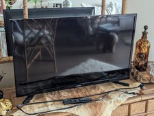 Samsung 32" 720p HD Smart LED TV UN32M4500BFXZA   Works Great  Remote Included