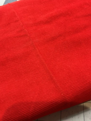 Vtg Red Corduroy Fabric Remnant Small Wale 1 Yard 16" x 18 Inches Wide Cotton - Picture 4 of 4