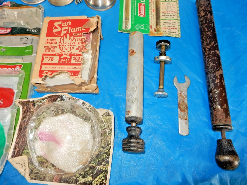 COLEMAN LANTERN PARTS, LOT OF 30+: MANTLES, PUMPS, FUNNELS, GENERATORS & MORE - Image 4 of 4