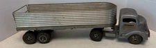 Smith Miller Fruehauf "Silver Streak" semi-trailer  1950's