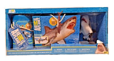 Animal Planet 3 in 1 Ocean Gift Set--SHARKS!