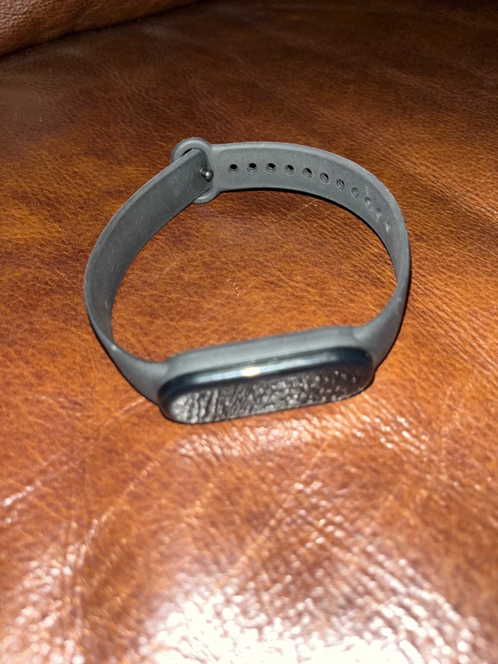 Reloj inteligente Xiaomi Mi Band 7 monitor de ritmo cardíaco y sueño (M2129B1) Foto 2 de 4