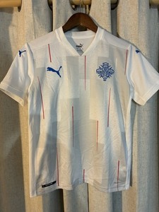 Maillot De Football Islande 2018/2020 Domicile - Taille L Homme, Marque Errea, Occasion Bon état (petit Défaut D'impression)