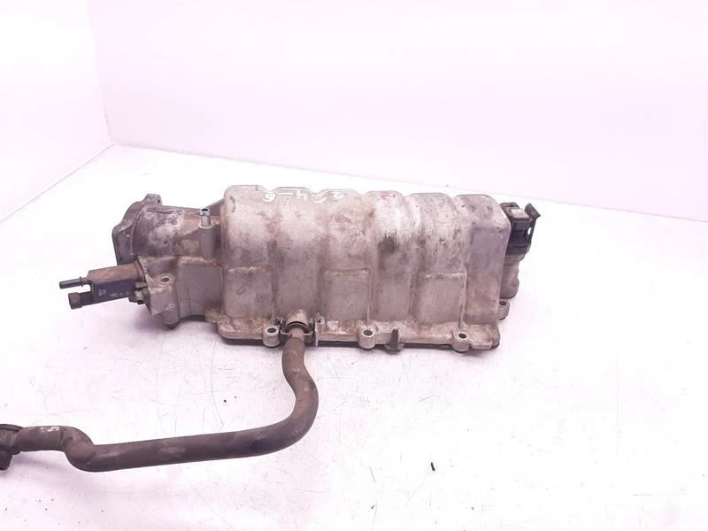Intake Manifold 3.8L Upper 05-09 Buick Allure 89017732 - Изображение 4 из 4