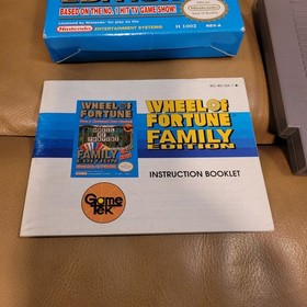 Wheel of Fortune Family Edition Nintendo NES Complete in Box CIB