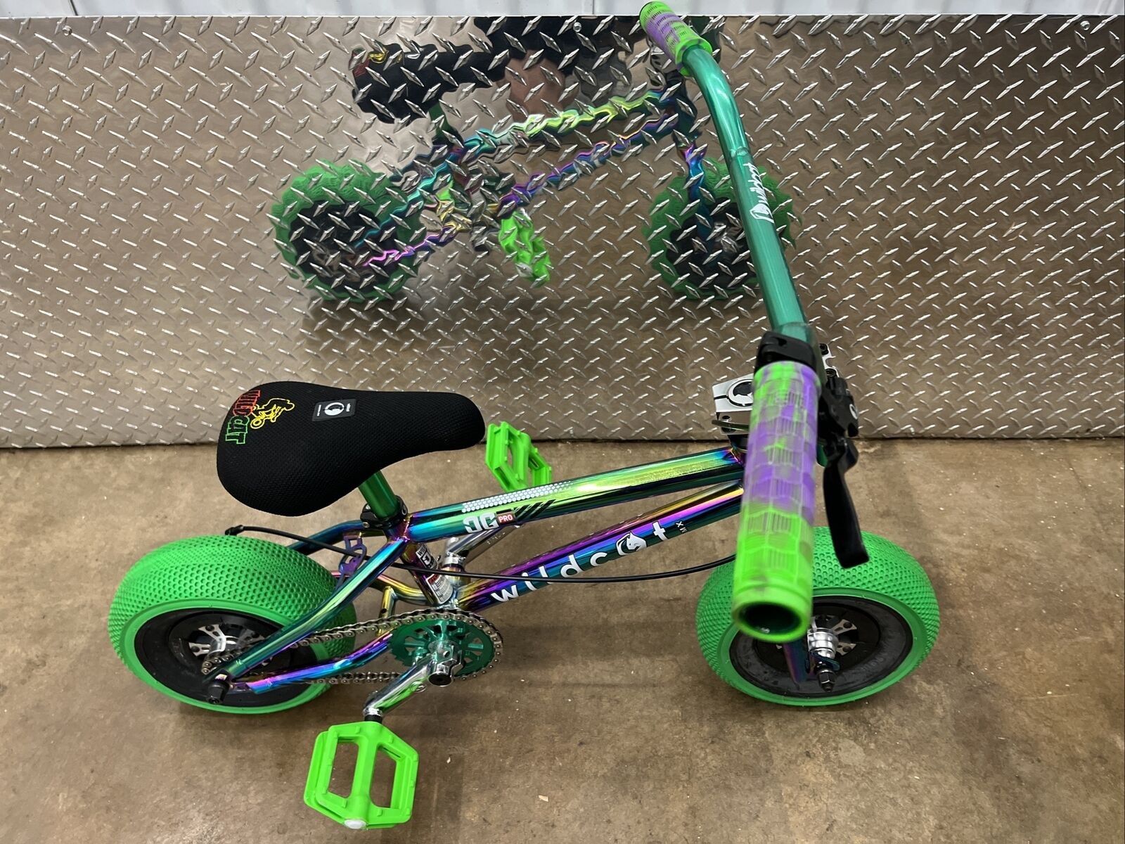 Picture 10 of 23