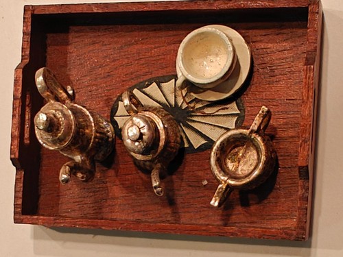 Dollhouse 1/12th. Scale Wooden Tea Tray with Pattern and Handles. - Picture 2 of 2