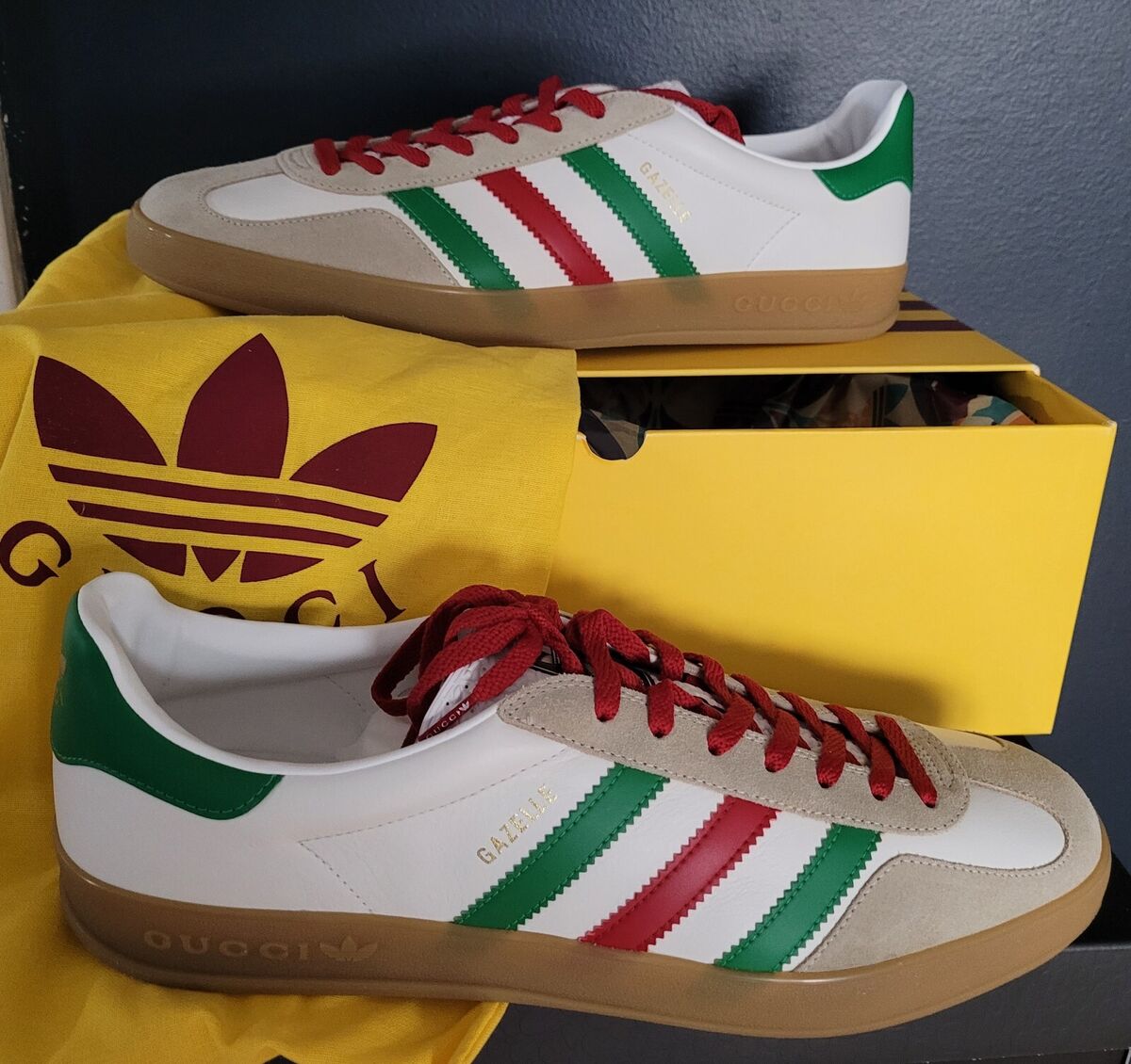 NEW AUTHENTIC GUCCI x ADIDAS GAZELLE 'GAZELLE WHITE GREEN NEW AUTHENTIC GUCCI x ADIDAS GAZELLE 'GAZELLE WHITE GREEN