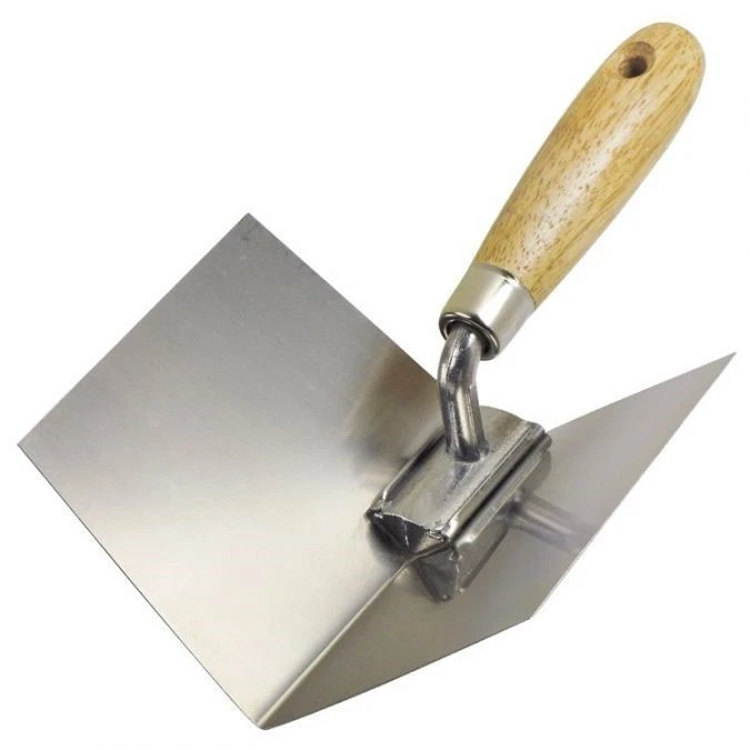 Using a sales corner trowel