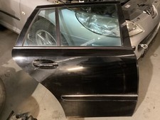 ORIG Mercedes Benz W211 Kombi T&uuml;r hinten rechts Farbcode: C197