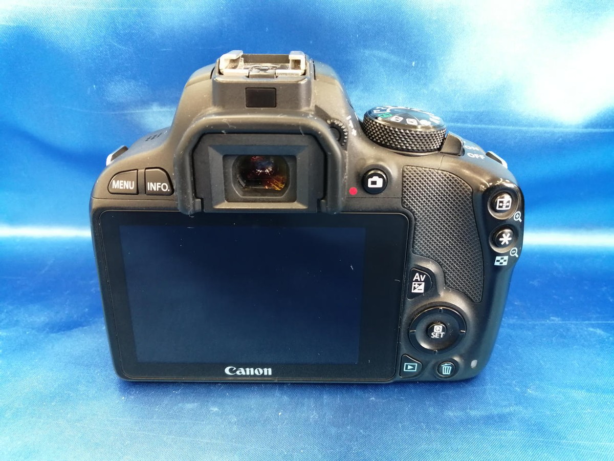 CANON EOS KISS X7 Double Zoom Kit Digital SLR 18 Million