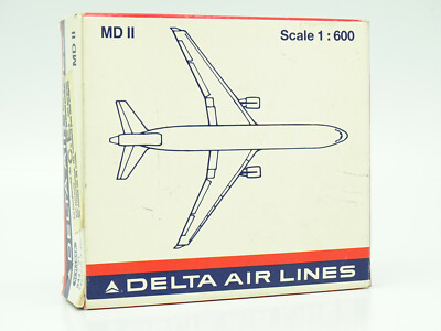 Schabak Plane Airlines 1/600 - McDonnell Douglas MD-11 Delta Air Lines