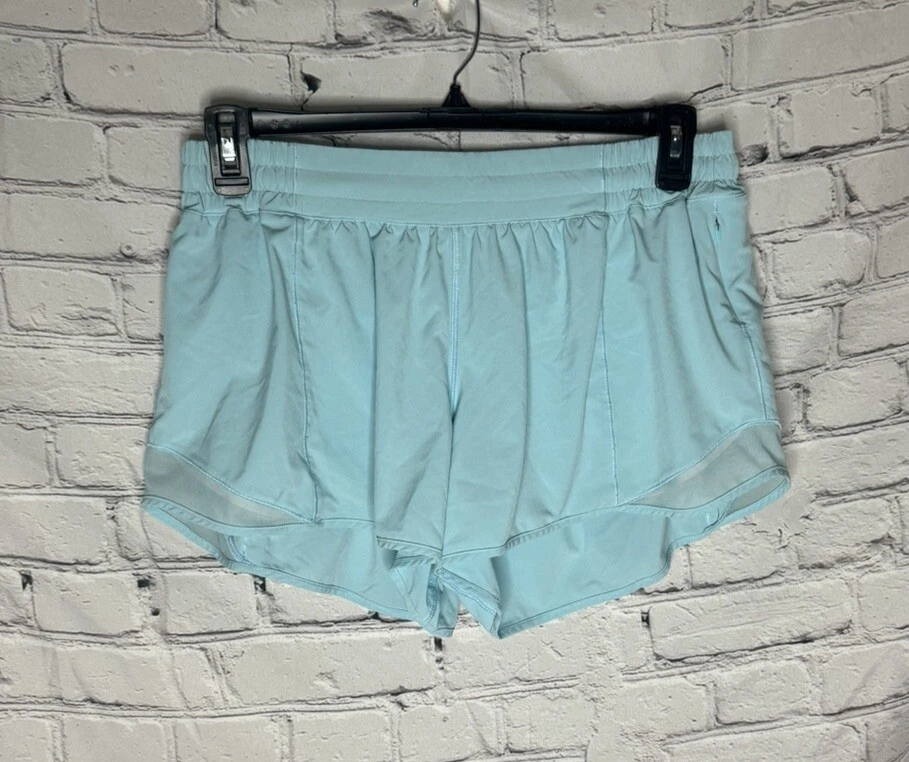 Size 14 lululemon clearance shorts
