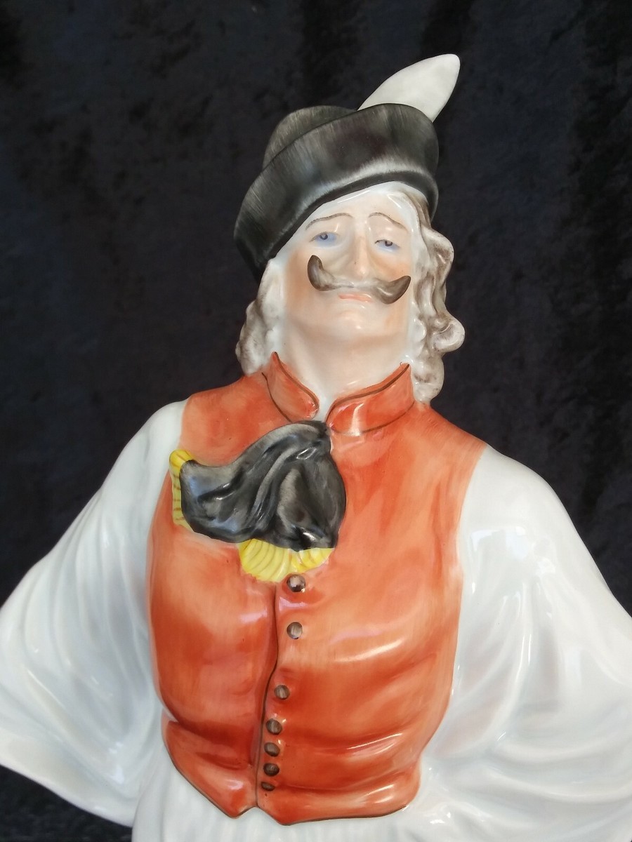 VINTAGE HEREND HUNGARY DANCING PEASANT MAN PORCELAIN FIGURINE | eBay