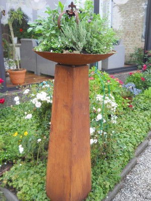 Säule mit Schale H.128 Pflanzsäule Gartendeko Metall Rost ...