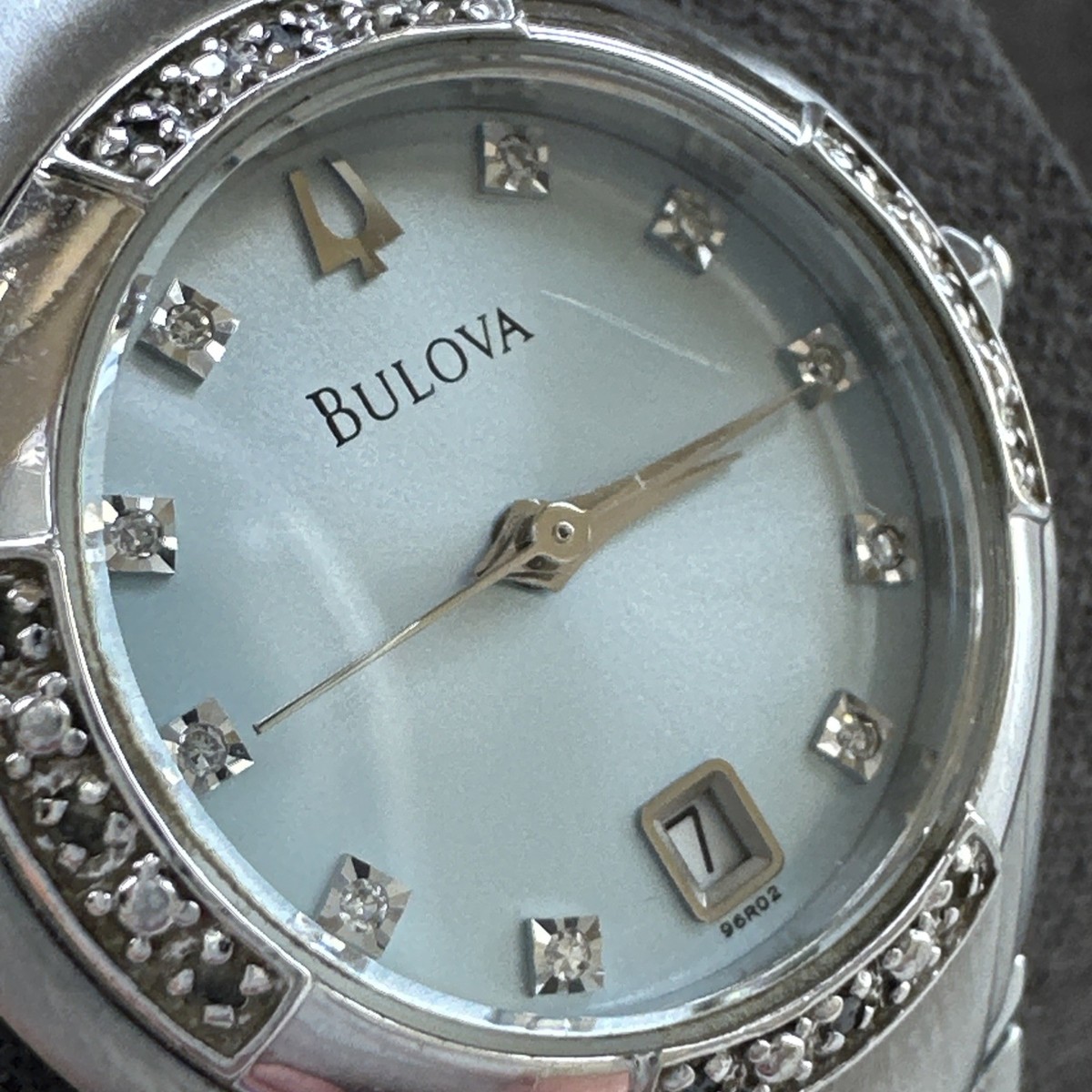 Bulova Lady #96R11 with 14 diamonds Bulova 96R253 - Classic Sutton Dress Diamonds Watch  main image 3