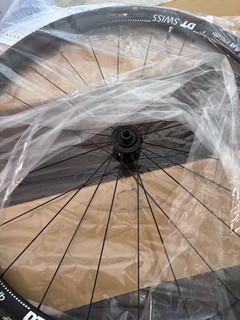 DT R470 Disc Sealed Cartridge Hubs 14g spokes 24h