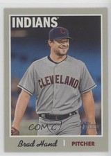 2019 Topps Heritage Brad Hand #257 0kv2