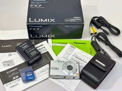 Panasonic LUMIX DMC-FX7 Digital Camera Excellent Condition with Panasonic LUMIX DMC-FX7 Digital Camera Excellent Condition with