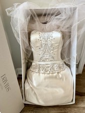 OLEG CASSINI Size 10 Ivory Champagne Rum K2000 RUM WEDDING GOWN Veil