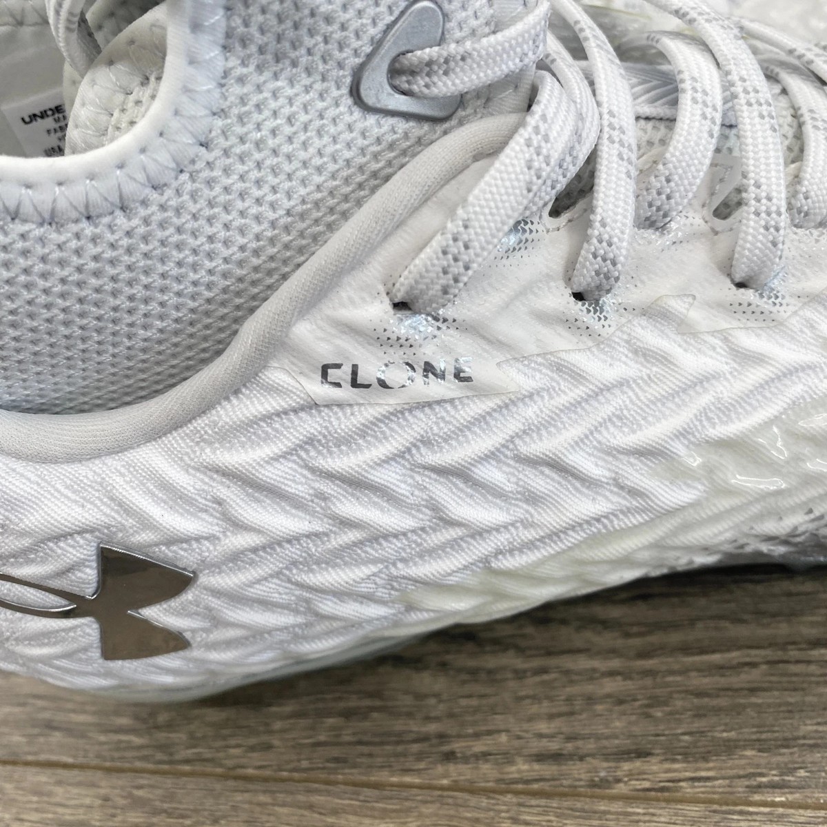 Under Armour Spotlight Clone 3.0 MC Football 3026334-100 