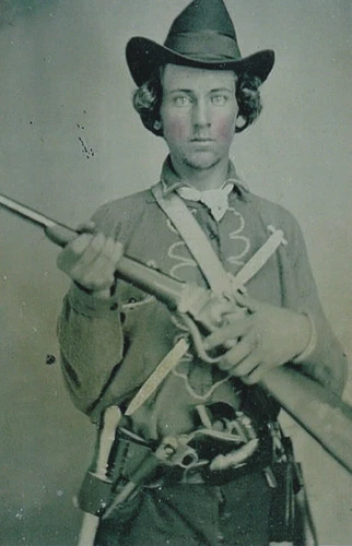 Civil War Photo ,  Confederate  -   Soldier With Rifle...