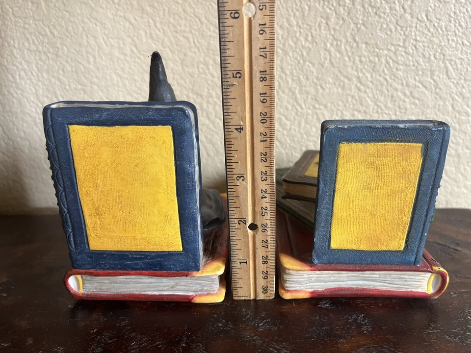 Harry Potter Bookends Enesco Sorting Hat Spell book Bookends 2000 eBay