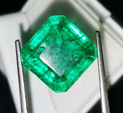 Lot De 5 émeraudes Vertes Naturelles Certifiées – Origine Colombie – 45,27 Carats – Taille Mixte – Neuf