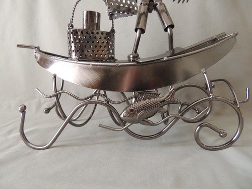 Metal wine bottle holder fisher in the boat with accessories - Picture 5 of 15