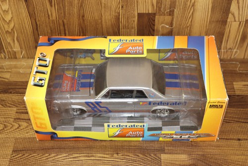 2013 Federated Auto Parts Limited Edition 1964 Pontiac GTO Diecast Car - Picture 3 of 7